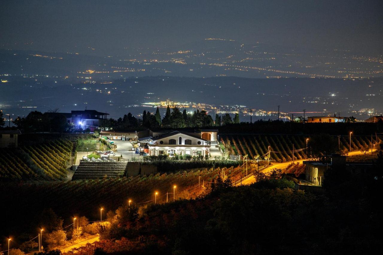 Torrecuso Cantine Iannella מראה חיצוני תמונה